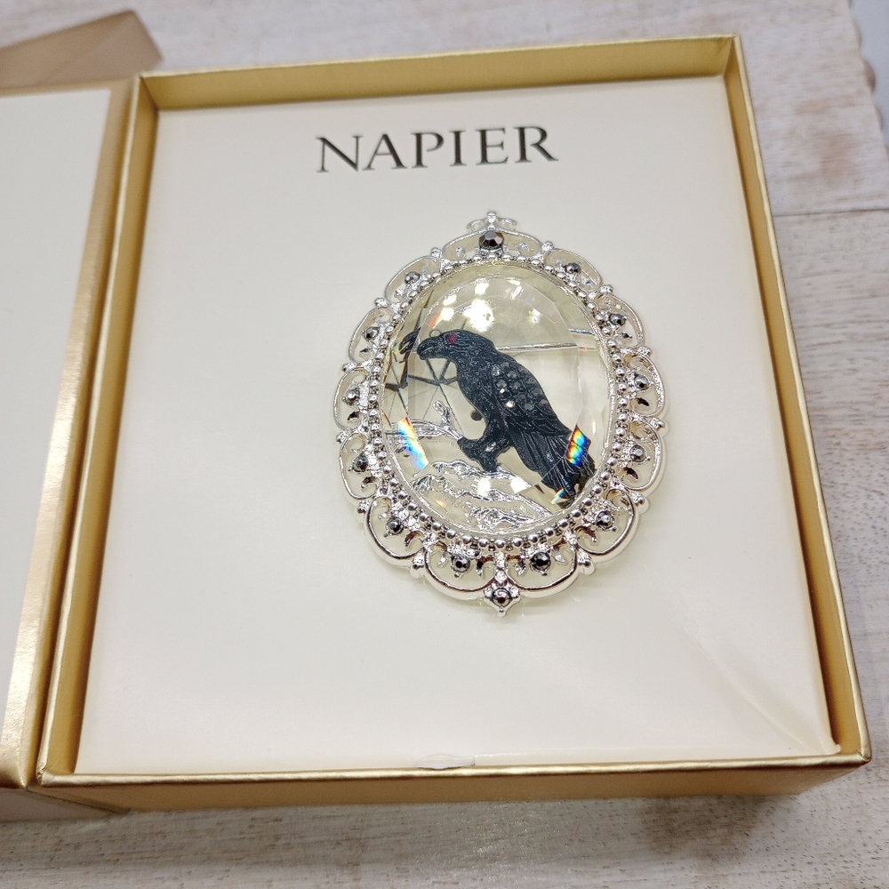 Napier Halloween Raven/Crow Pin